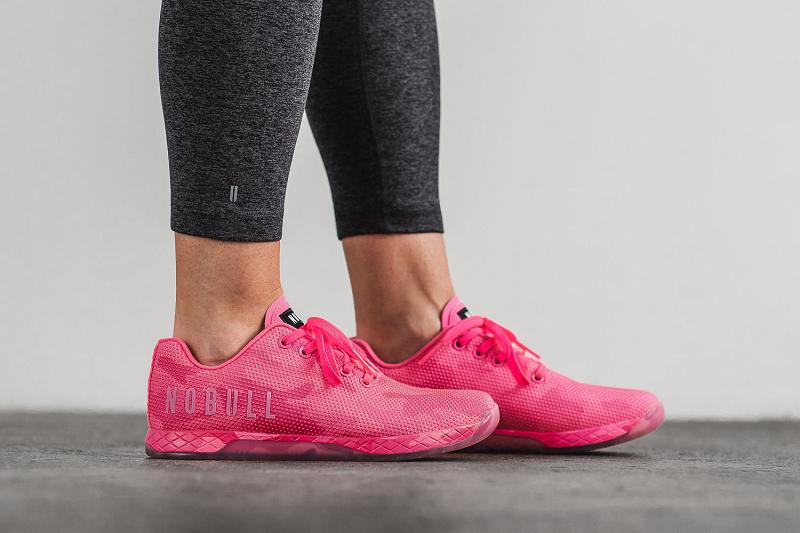 Women's Nobull Neon Camo Trainers Pink | SG Z3058U